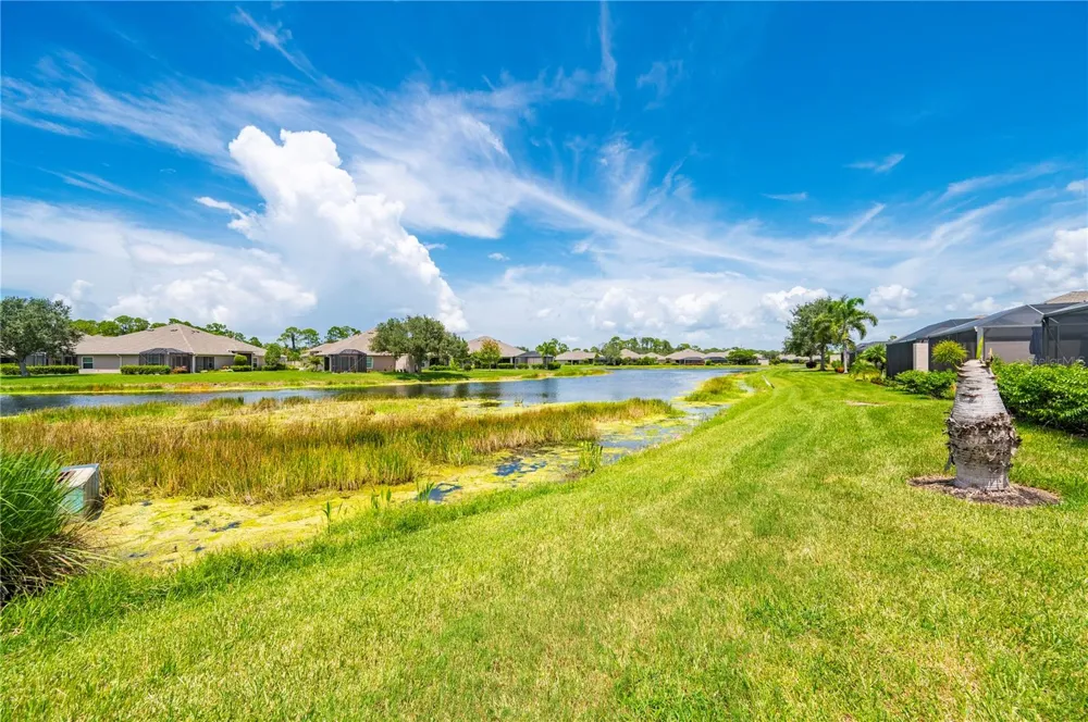 3541 LAKEWOOD BOULEVARD North Port, FL 34287