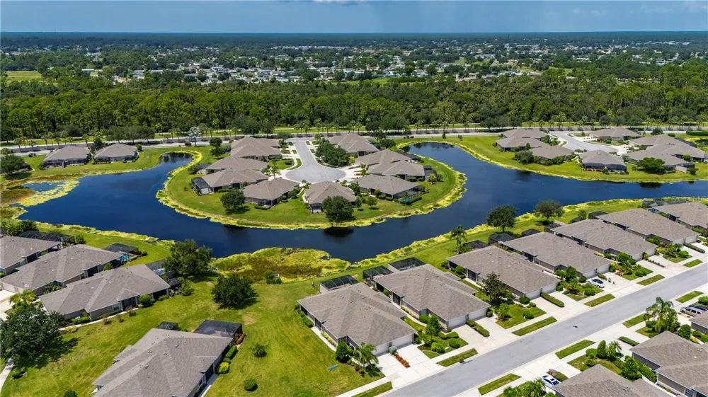 3541 LAKEWOOD BOULEVARD North Port, FL 34287