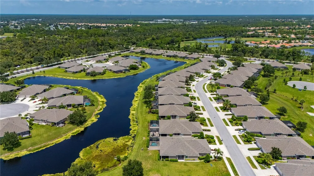3541 LAKEWOOD BOULEVARD North Port, FL 34287