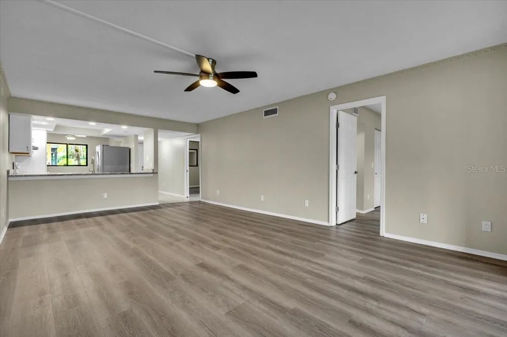 4719 SE 17TH PLACE #105 Cape Coral, FL 33904
