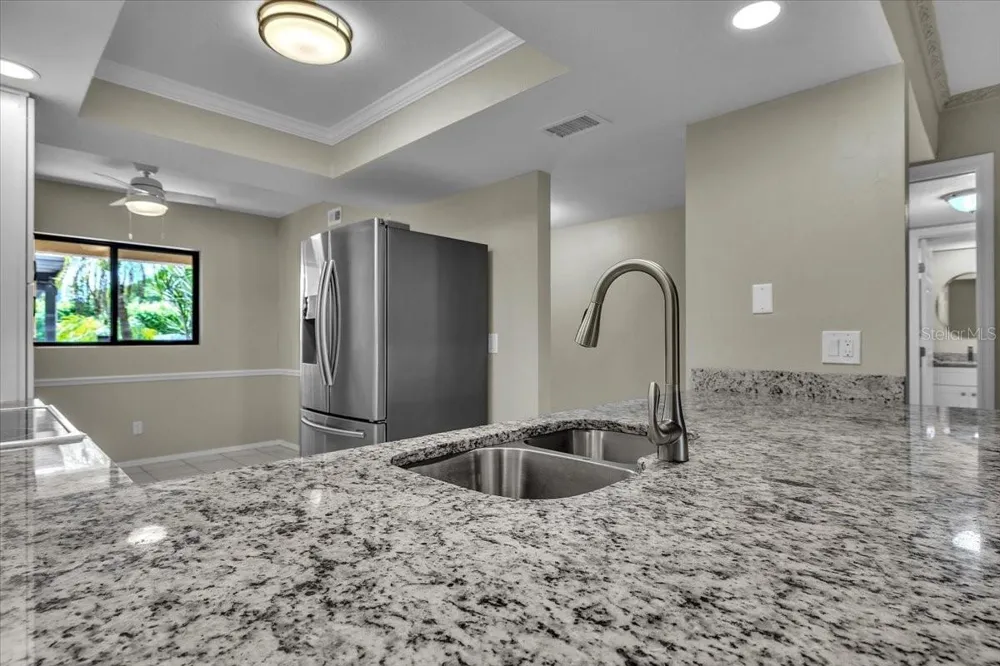 4719 SE 17TH PLACE #105 Cape Coral, FL 33904