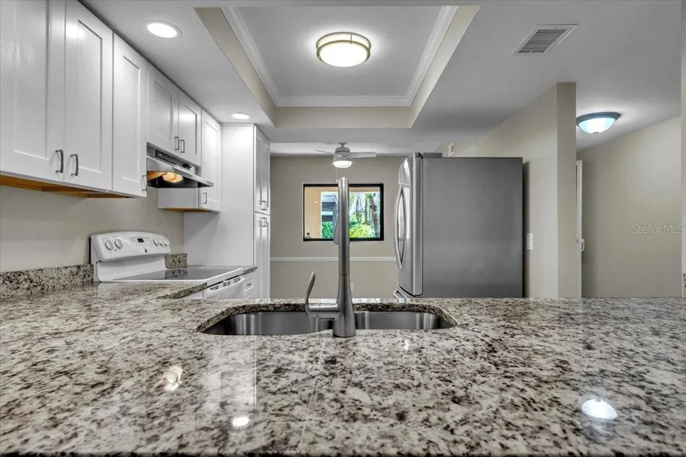 4719 SE 17TH PLACE #105 Cape Coral, FL 33904