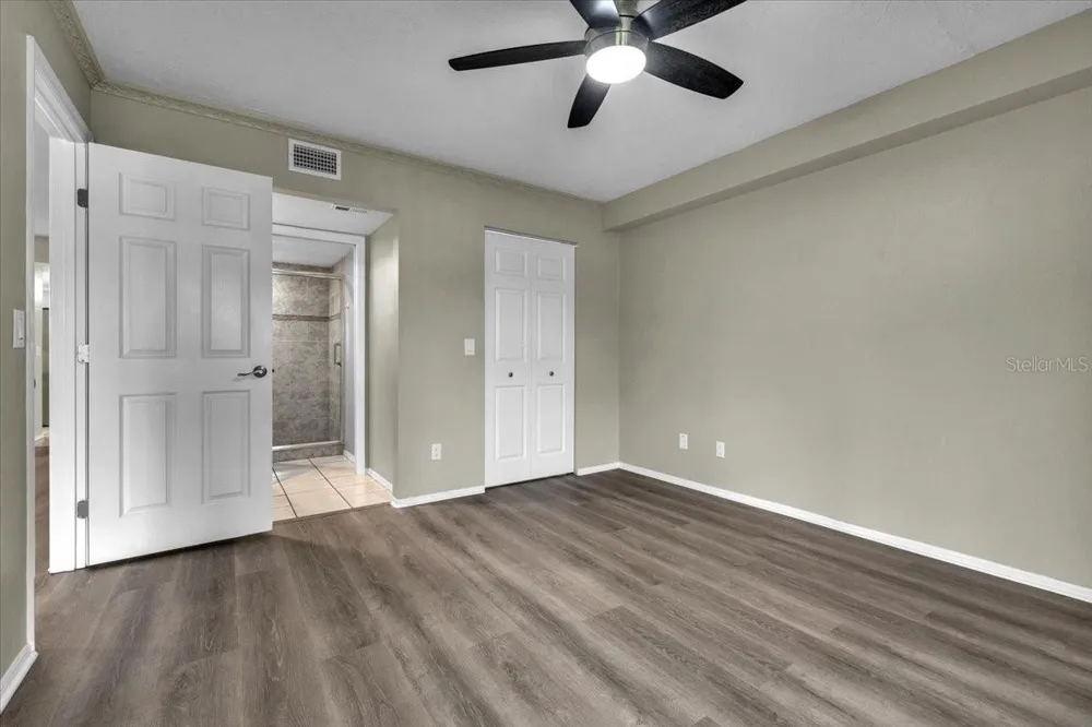 4719 SE 17TH PLACE #105 Cape Coral, FL 33904