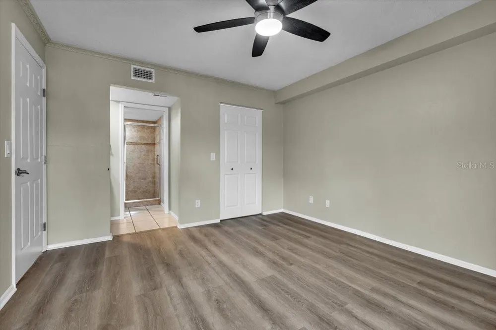 4719 SE 17TH PLACE #105 Cape Coral, FL 33904