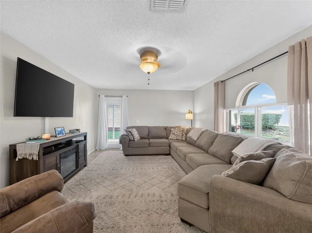 2970 BONKIRK DRIVE Deltona, FL 32738