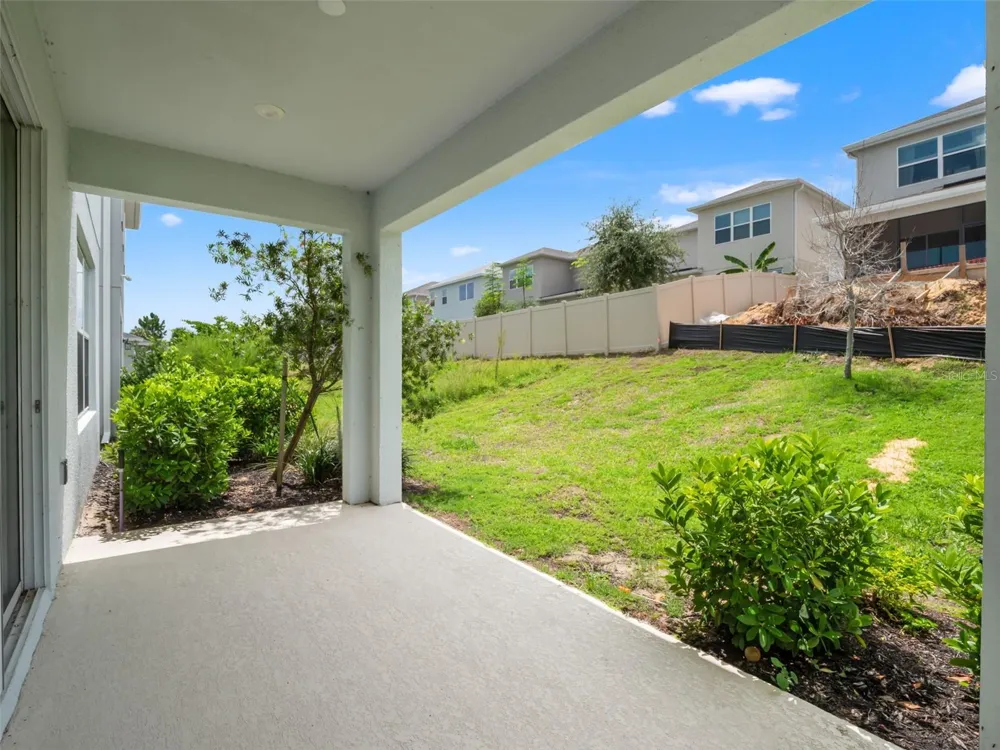2865 HIGH POINTE STREET Clermont, FL 34711