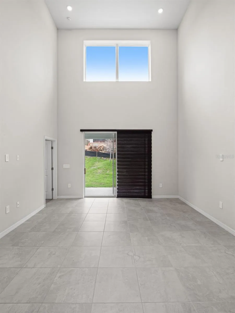 2865 HIGH POINTE STREET Clermont, FL 34711