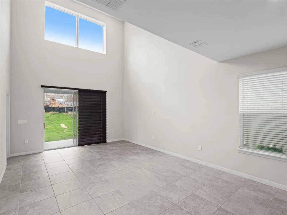2865 HIGH POINTE STREET Clermont, FL 34711