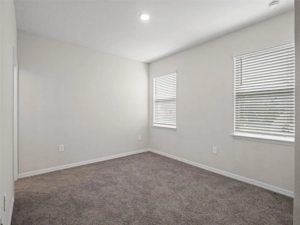 2865 HIGH POINTE STREET Clermont, FL 34711