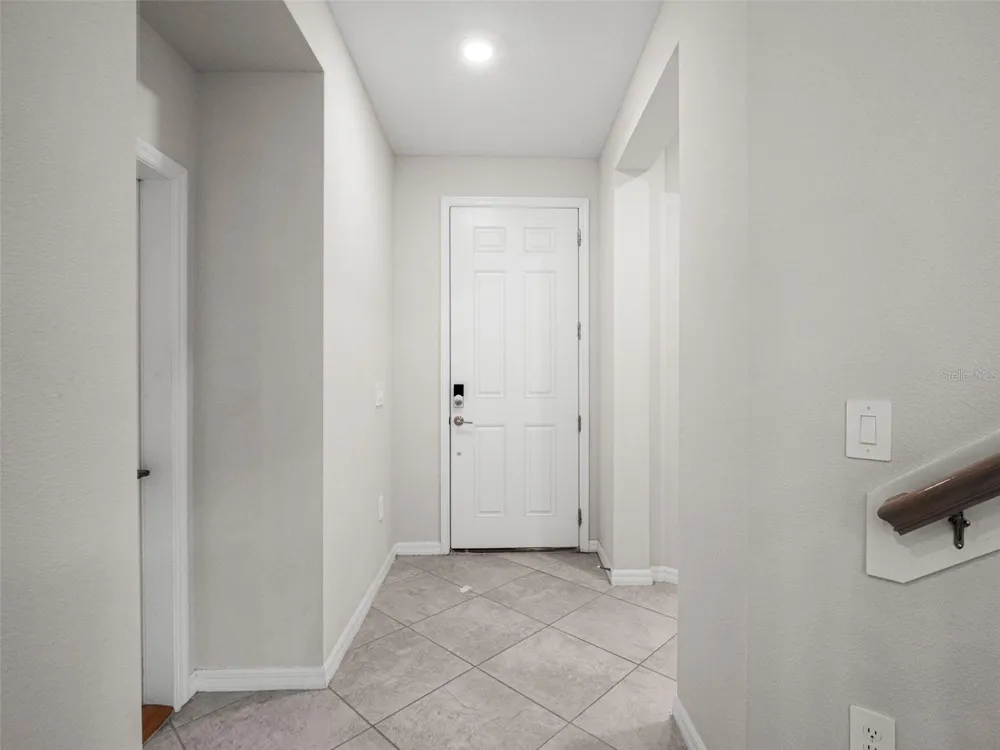 2865 HIGH POINTE STREET Clermont, FL 34711