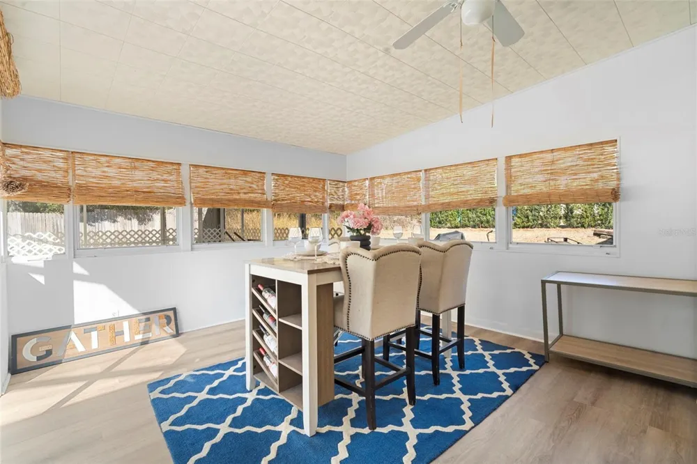 1049 W NEW YORK AVENUE Orange City, FL 32763