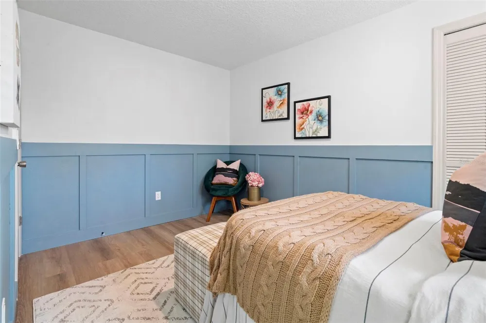 1049 W NEW YORK AVENUE Orange City, FL 32763
