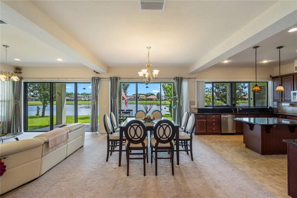 11015 MOBBERLEY CIRCLE Orlando, FL 32832