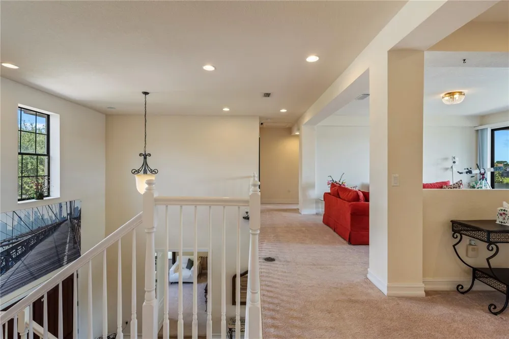 11015 MOBBERLEY CIRCLE Orlando, FL 32832