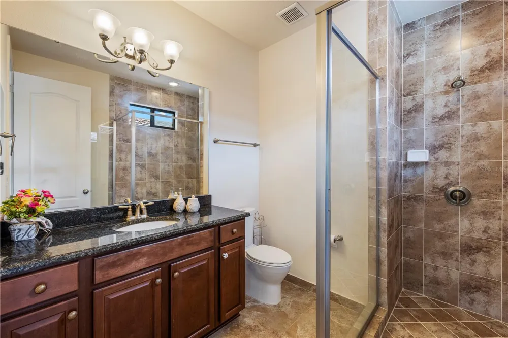 11015 MOBBERLEY CIRCLE Orlando, FL 32832
