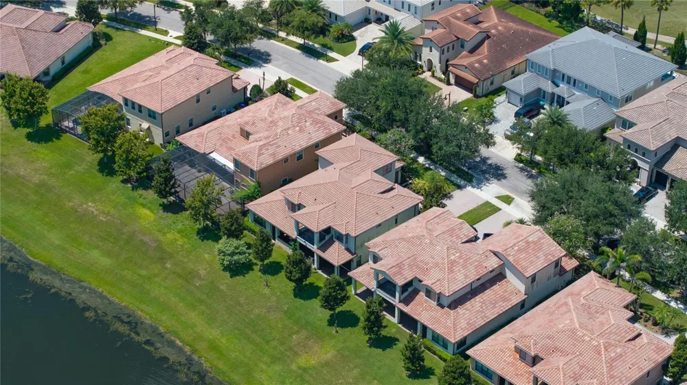 11015 MOBBERLEY CIRCLE Orlando, FL 32832