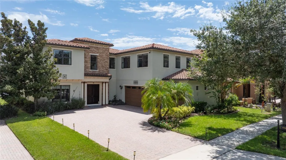 11015 MOBBERLEY CIRCLE Orlando, FL 32832