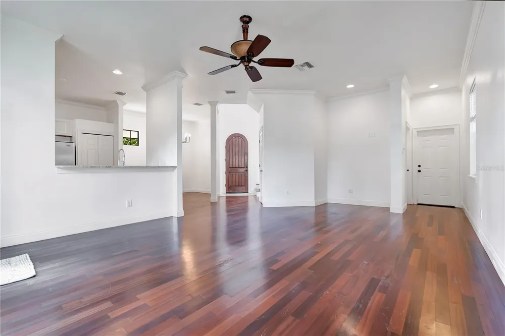 134 E ESTHER STREET #A Orlando, FL 32806