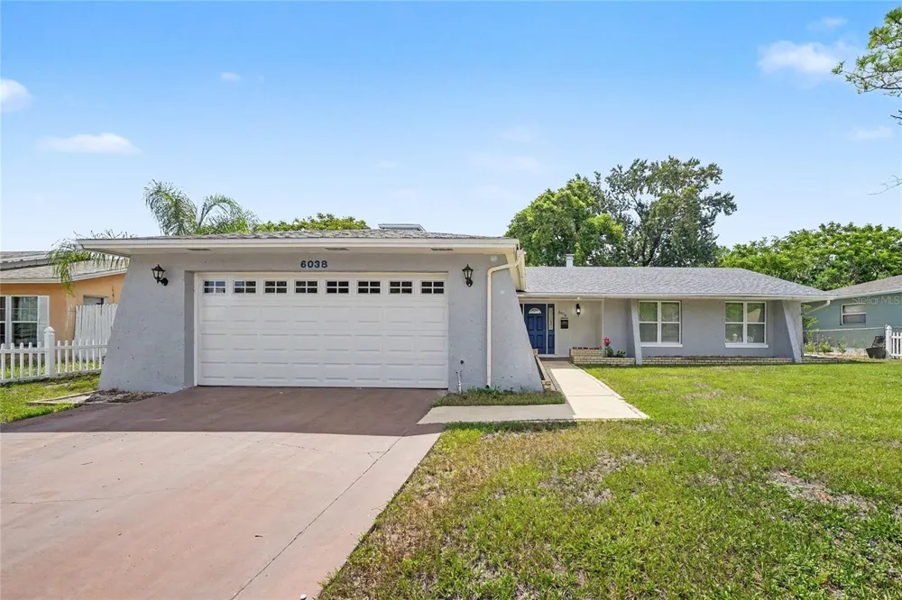 6038 WEDGEWOOD CIRCLE Orlando, FL 32808