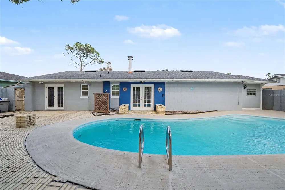 6038 WEDGEWOOD CIRCLE Orlando, FL 32808