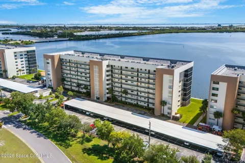 250 S Sykes Creek Parkway #B609