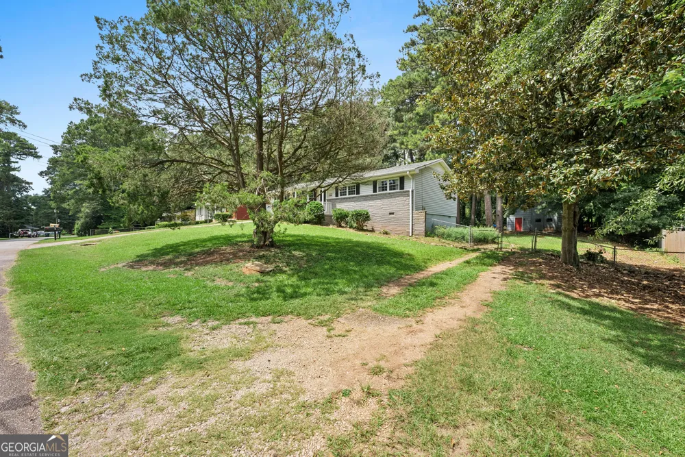 900 Carlton DR SE Conyers, GA 30094
