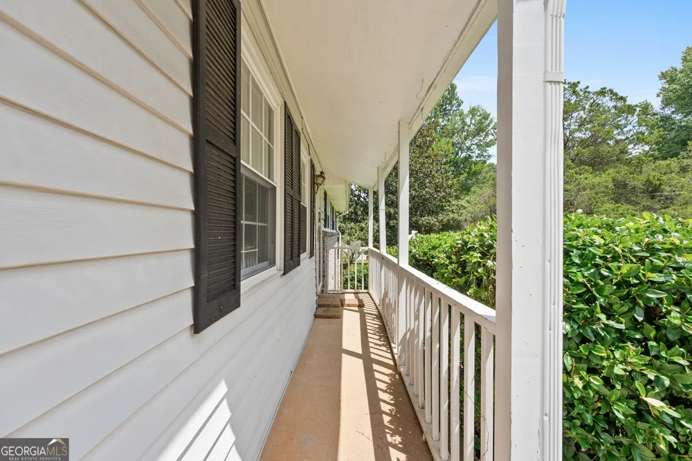 900 Carlton DR SE Conyers, GA 30094
