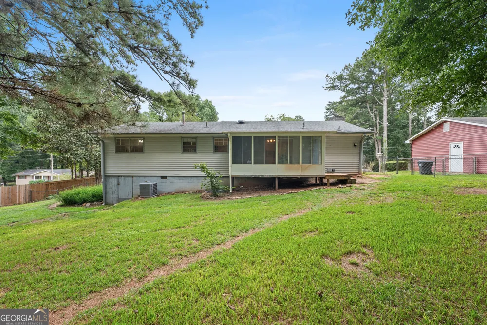 900 Carlton DR SE Conyers, GA 30094