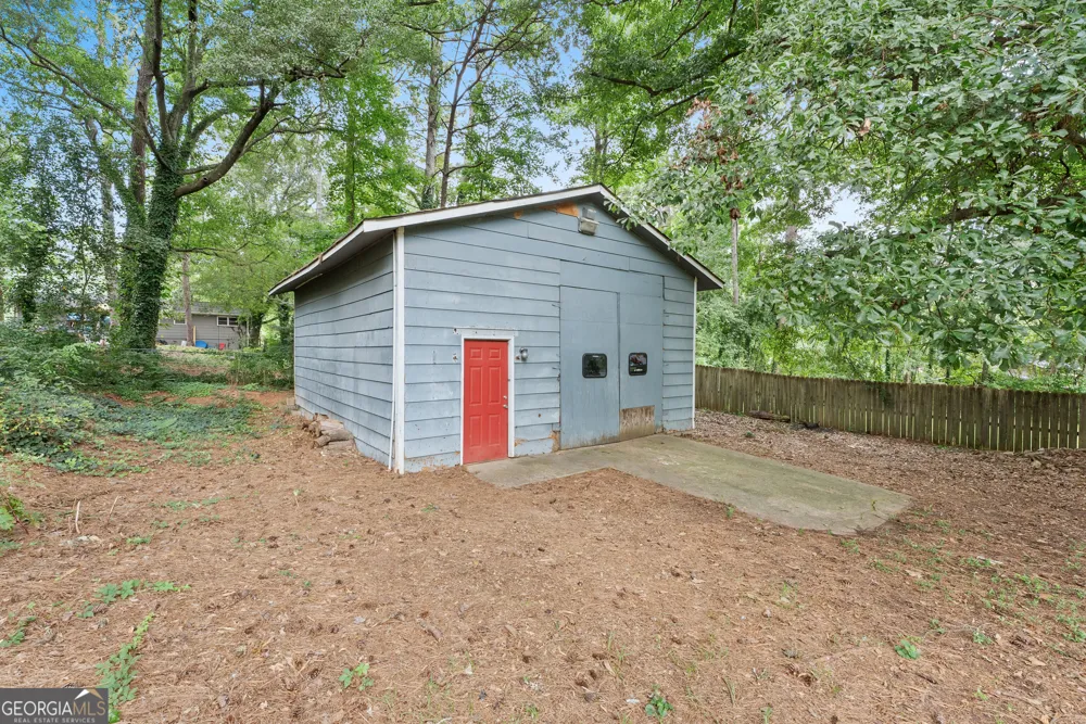 900 Carlton DR SE Conyers, GA 30094