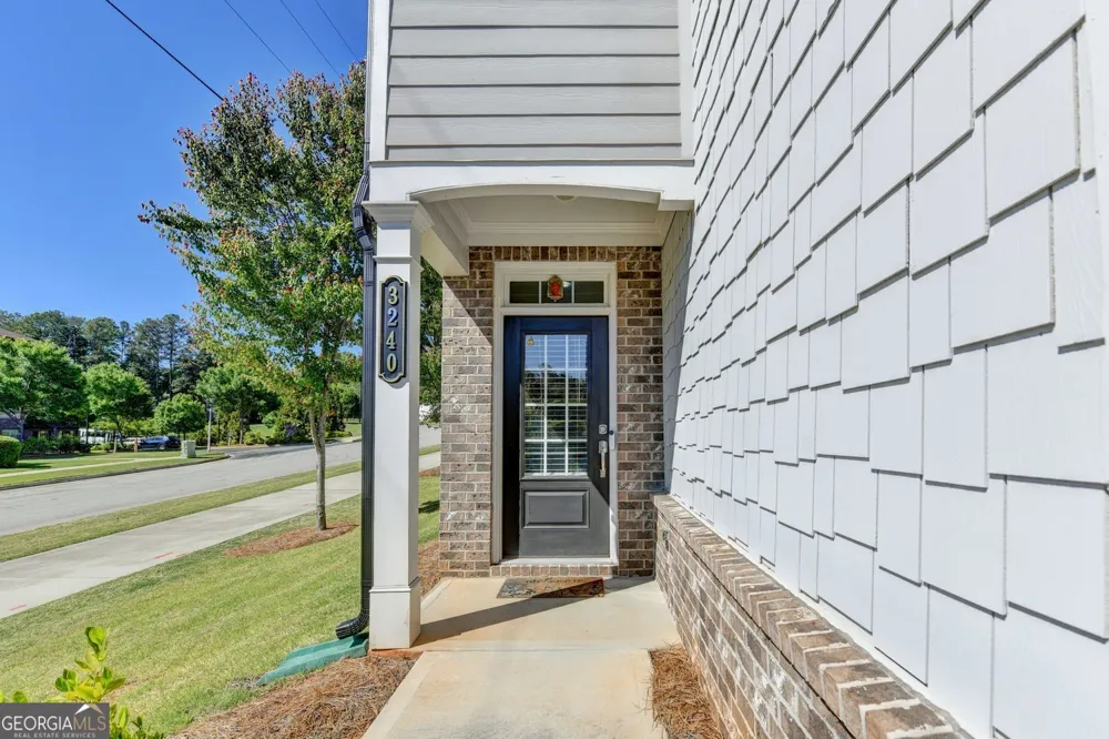 3240 Herald DR Scottdale, GA 30079