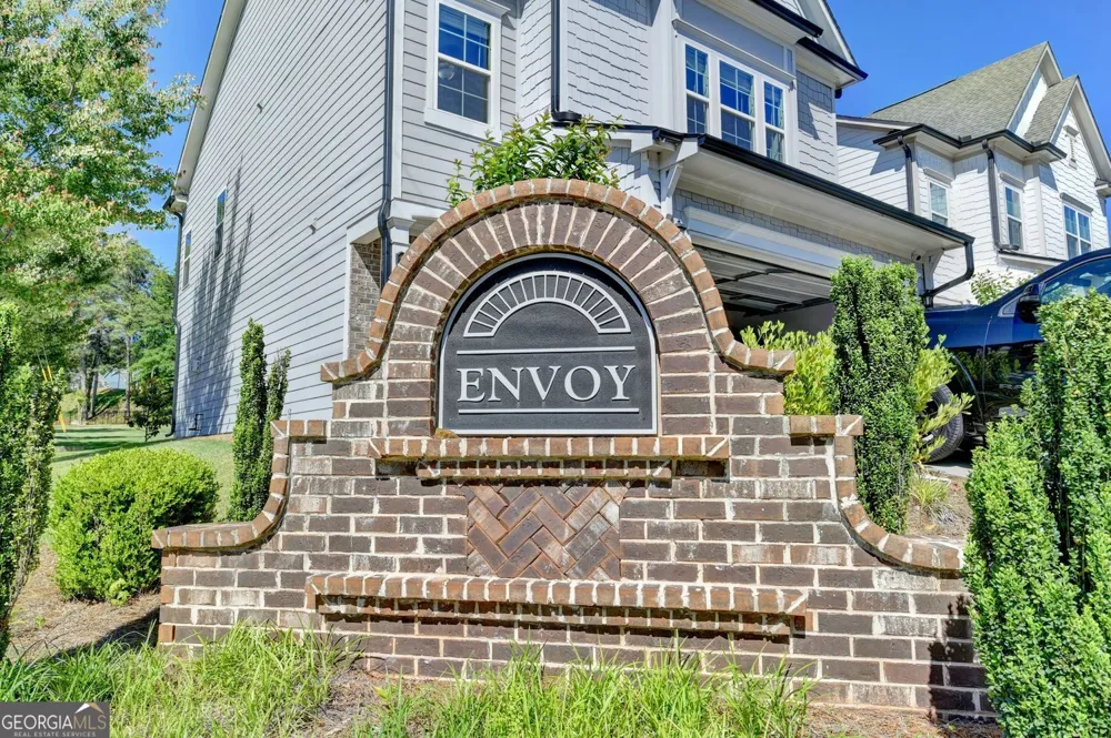 3240 Herald DR Scottdale, GA 30079