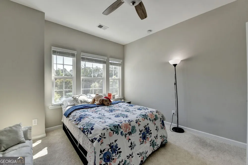 3240 Herald DR Scottdale, GA 30079