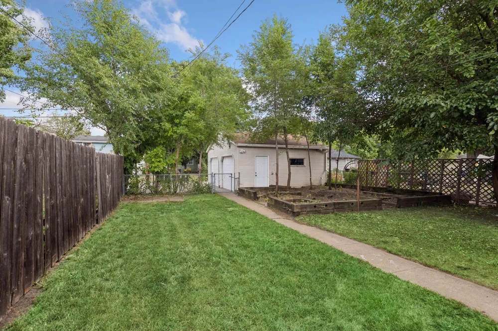 4606 Bryant Avenue Minneapolis, MN 55412