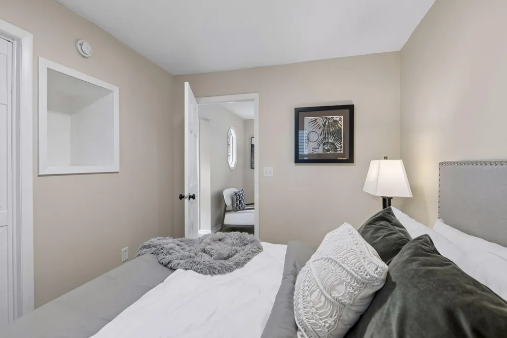 4606 Bryant Avenue Minneapolis, MN 55412