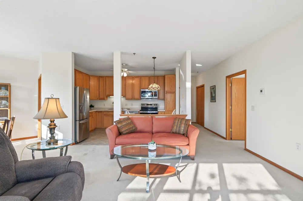 15001 Burnhaven Drive #216 Burnsville, MN 55306