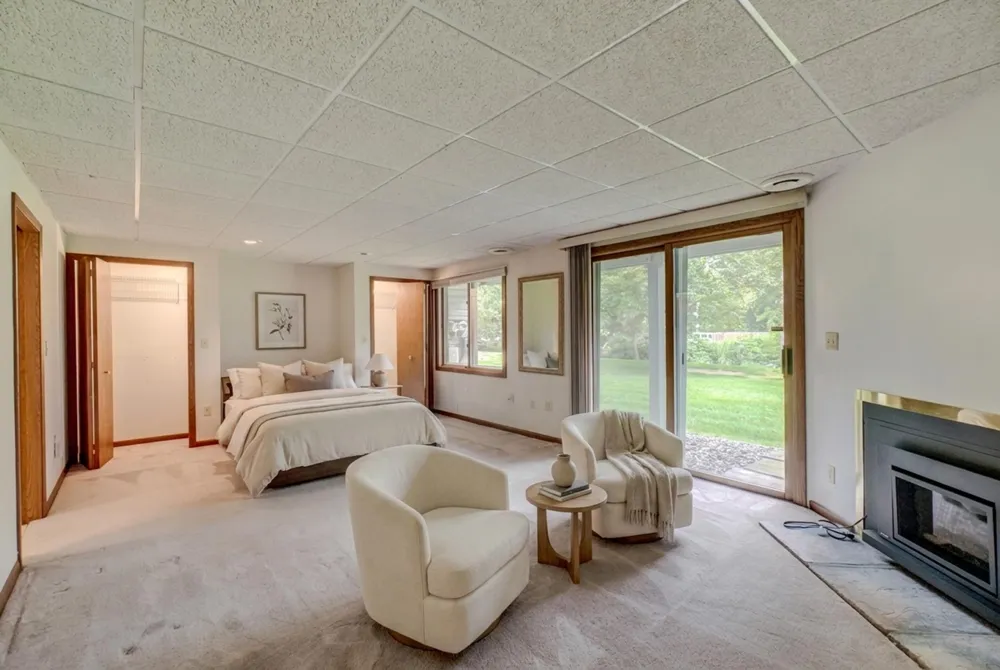 2174 Tower Court Woodbury, MN 55125
