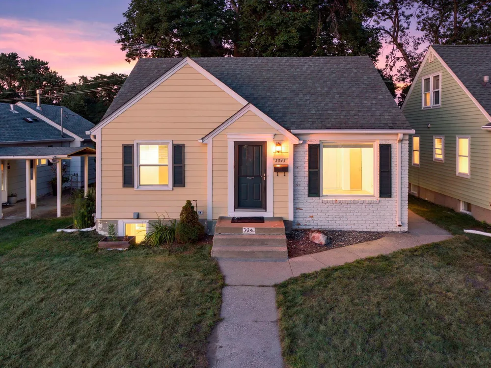 3043 Nevada Avenue S Saint Louis Park, MN 55426