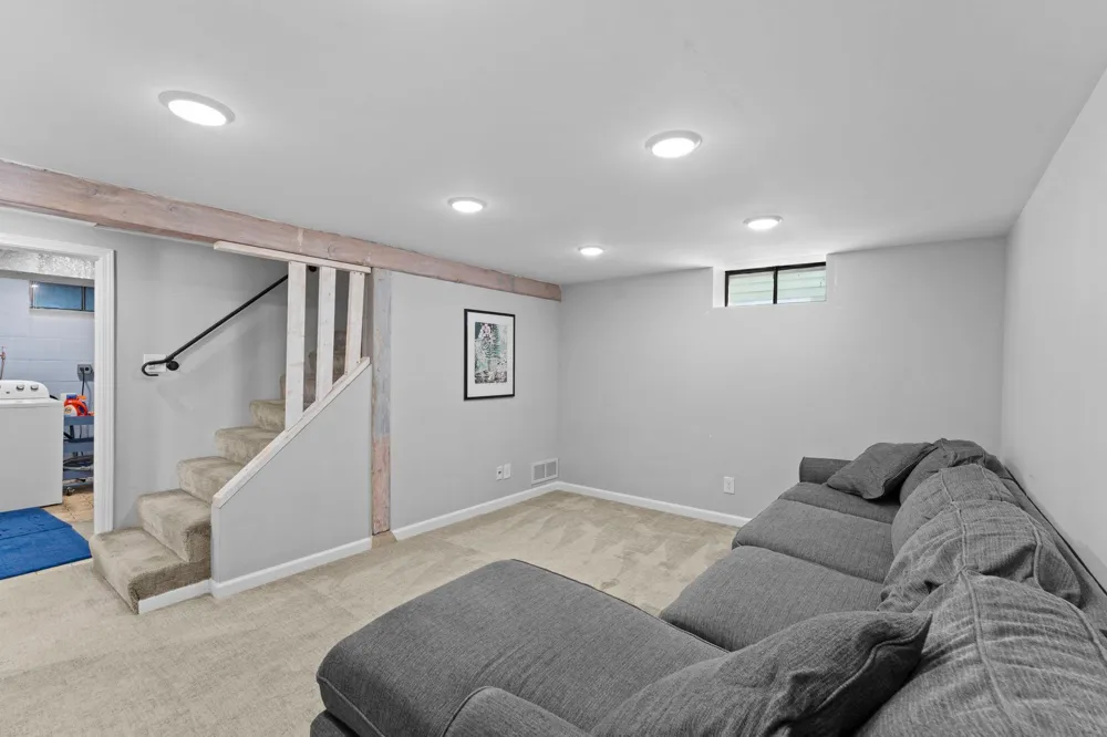 3043 Nevada Avenue S Saint Louis Park, MN 55426