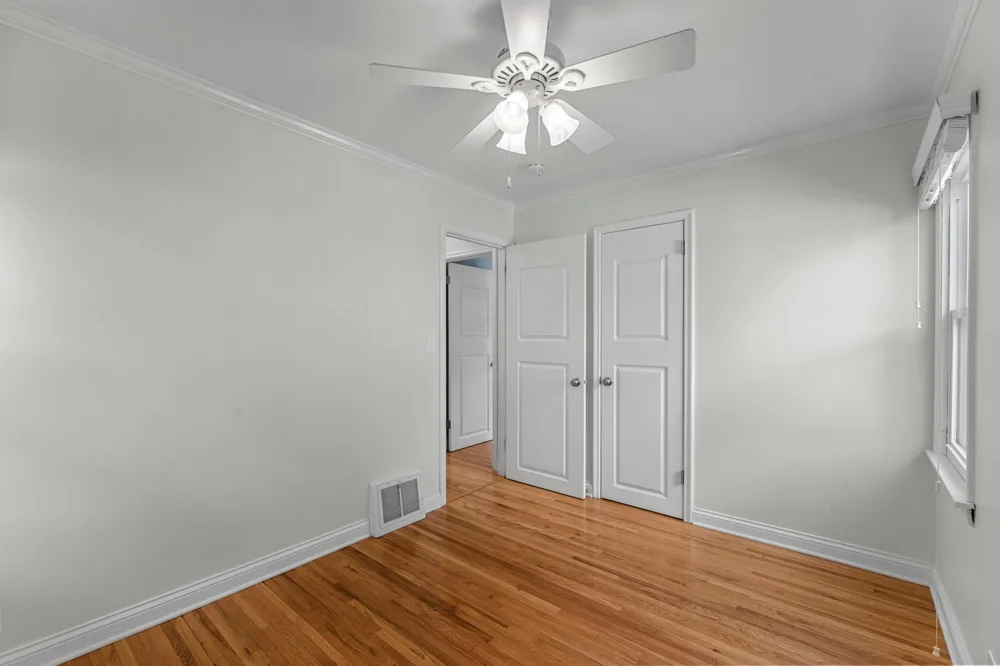 3043 Nevada Avenue S Saint Louis Park, MN 55426