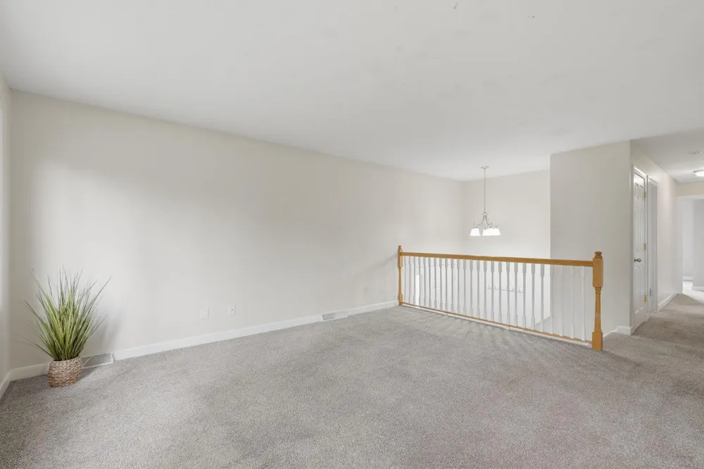 4250 Thornhill Lane Vadnais Heights, MN 55127