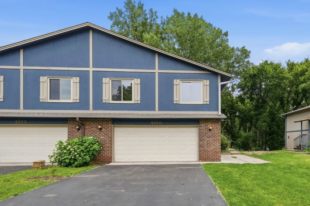 4250 Thornhill Lane Vadnais Heights, MN 55127