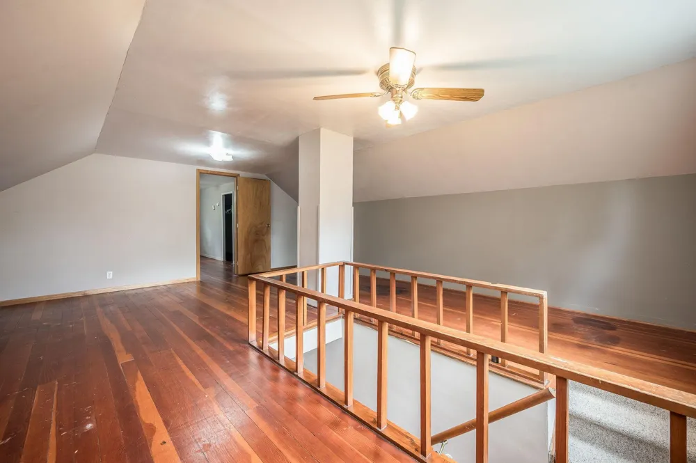 315 W 6th Street Blue Earth, MN 56013