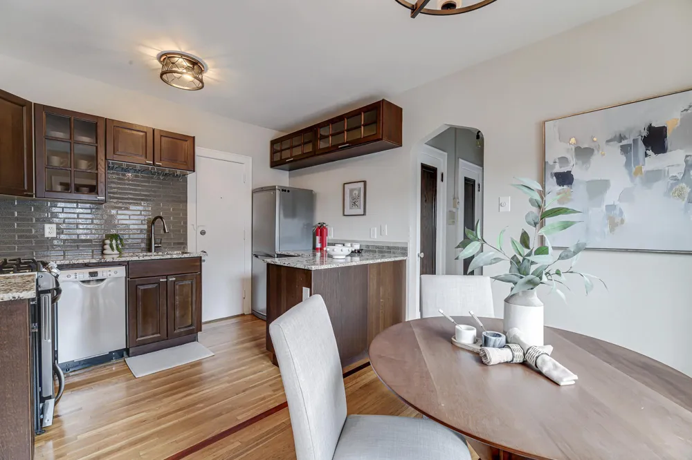 1824 Elliot Avenue #207 Minneapolis, MN 55404
