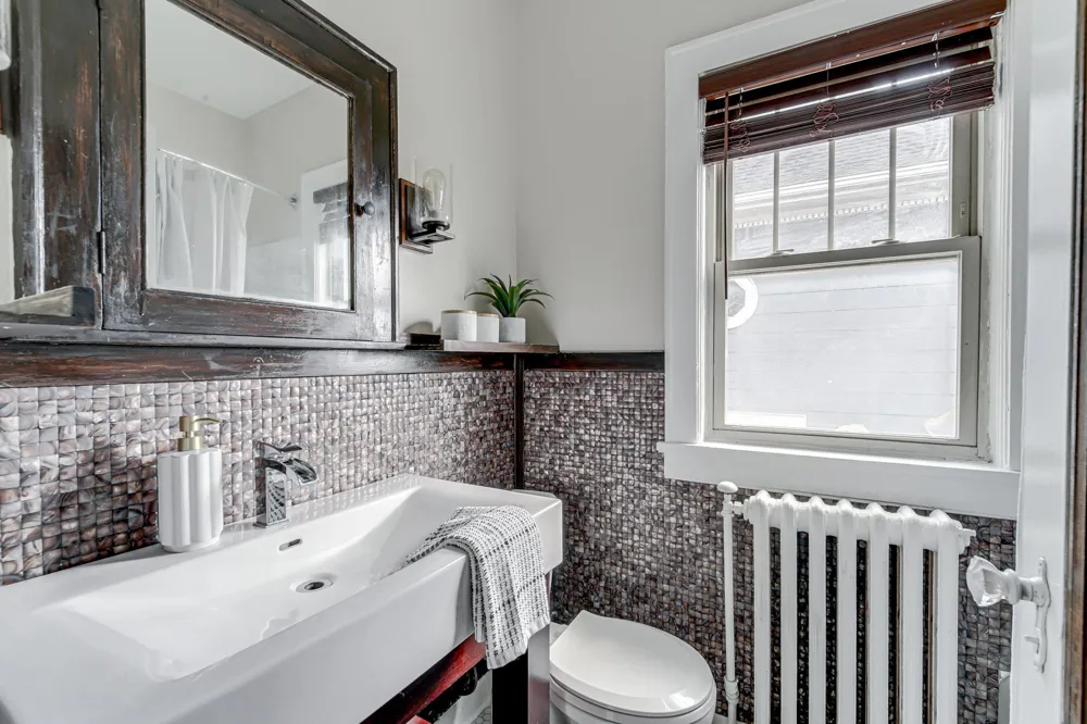 1824 Elliot Avenue #207 Minneapolis, MN 55404