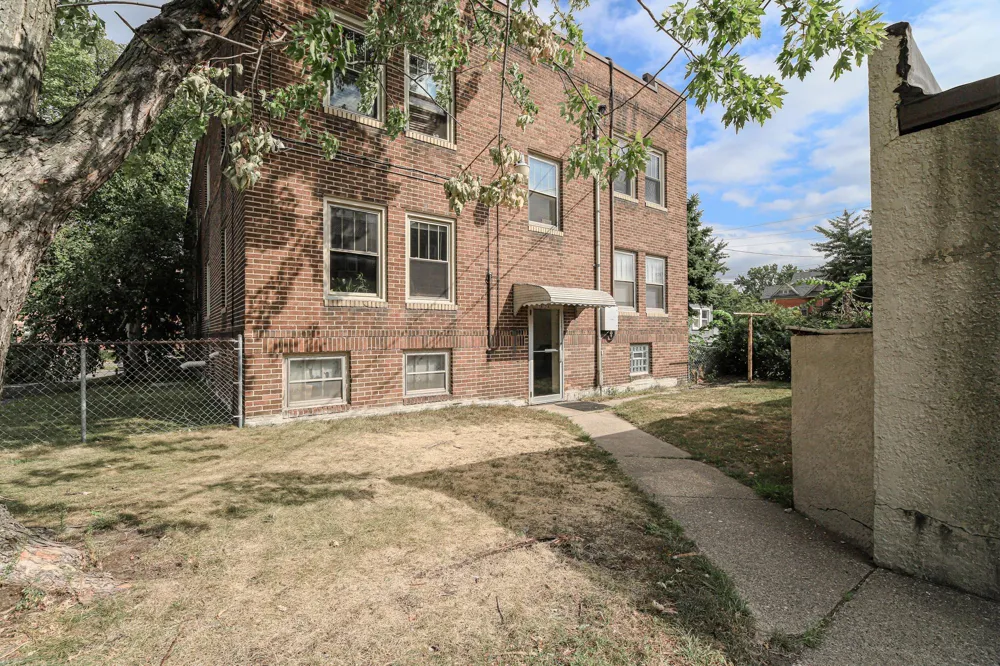1824 Elliot Avenue #207 Minneapolis, MN 55404