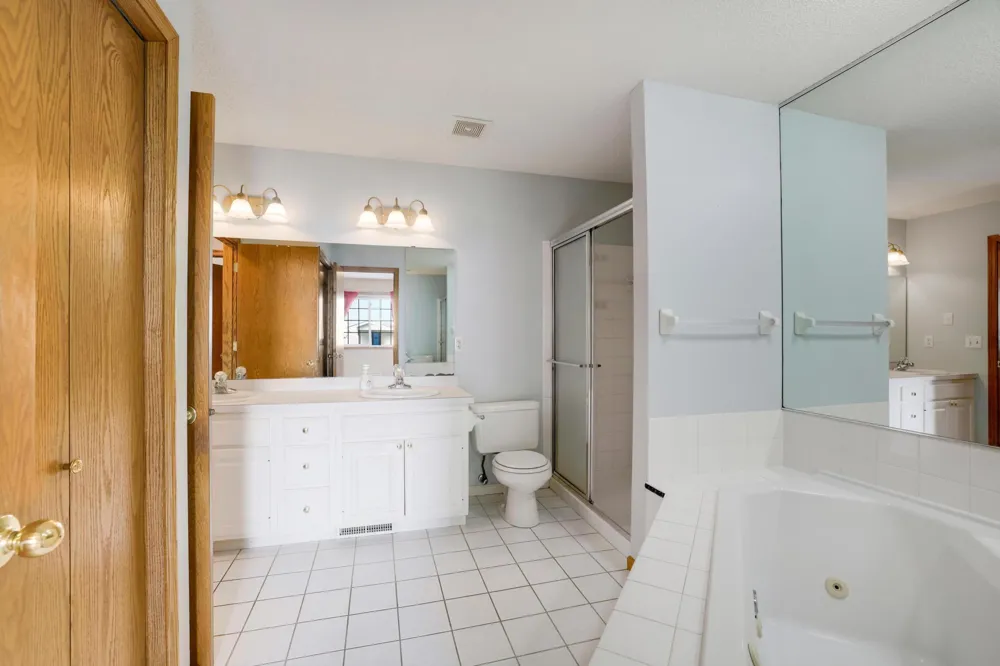 6159 Creek Line Drive Minnetonka, MN 55345