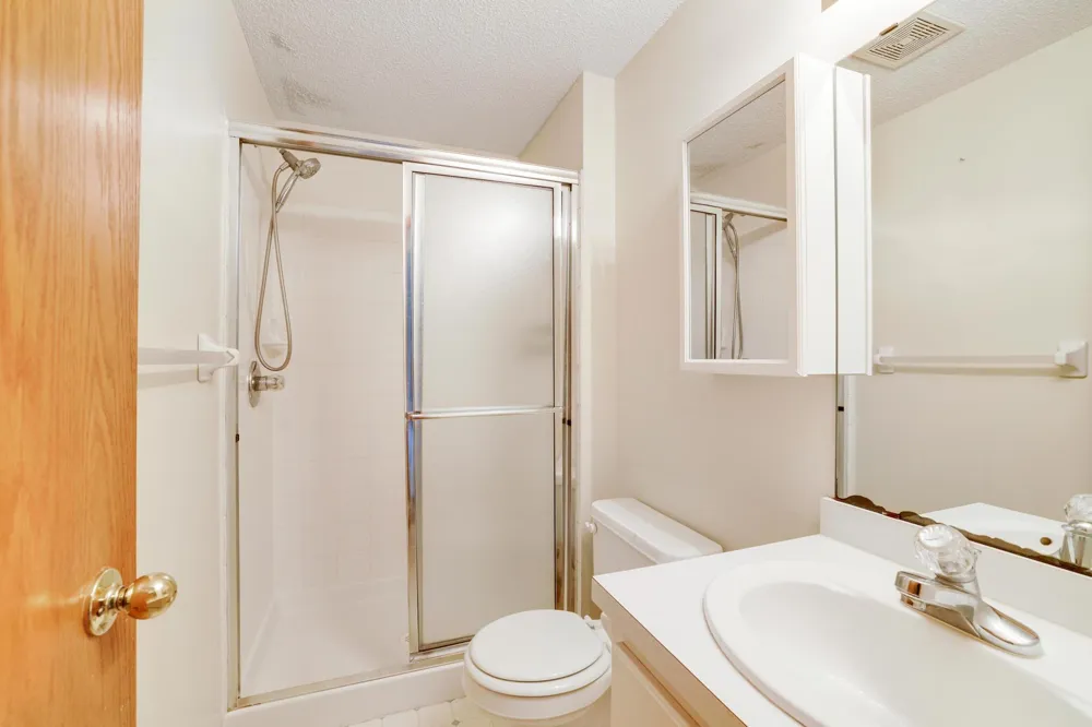 6159 Creek Line Drive Minnetonka, MN 55345
