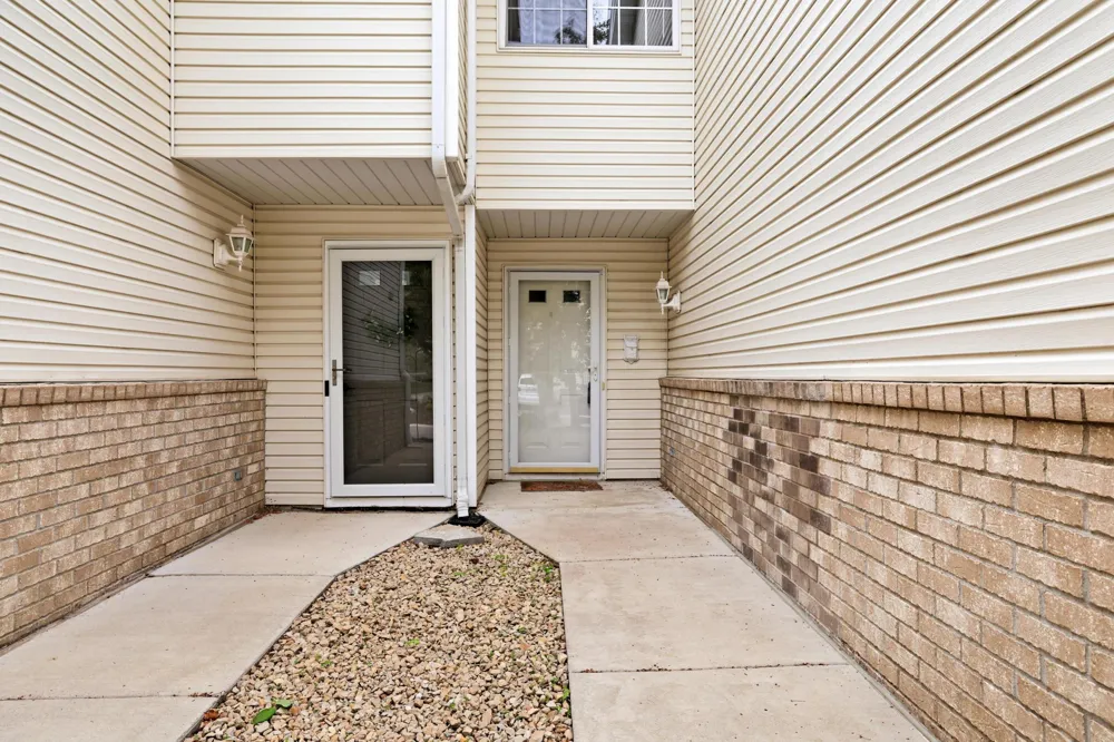 6159 Creek Line Drive Minnetonka, MN 55345