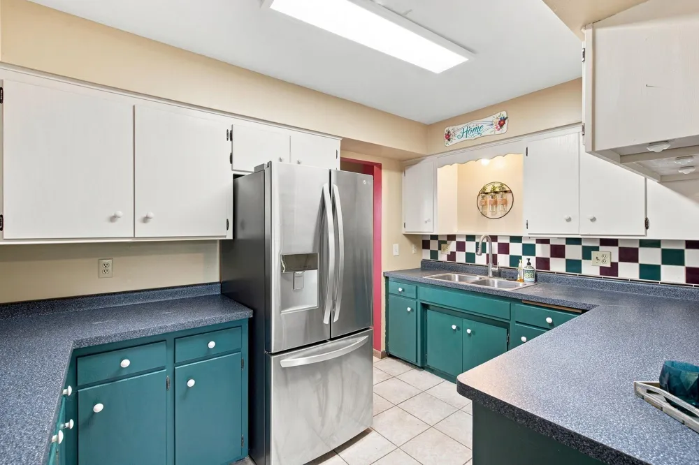 7565 Paul Road Woodbury, MN 55125