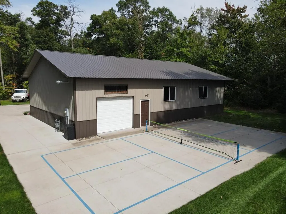 20025 Jeffrey Avenue Forest Lake, MN 55025